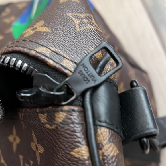 Louis Vuitton Keepall Bandouliere Bag - Picture 11 of 16